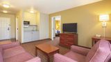 La Quinta Inn & Suites Bentonville Suite