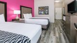 La Quinta Inn & Suites Fredericksburg Room