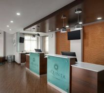 La Quinta Inn & Suites Daytona Beach Lobby