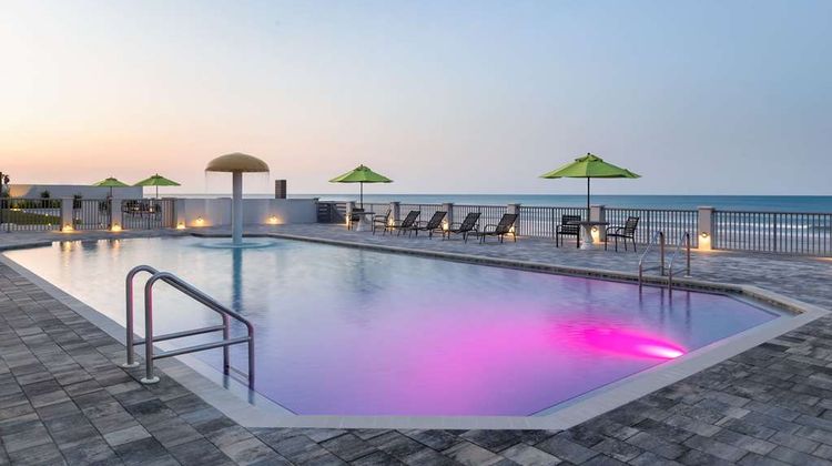 La Quinta Inn & Suites Daytona Beach Pool