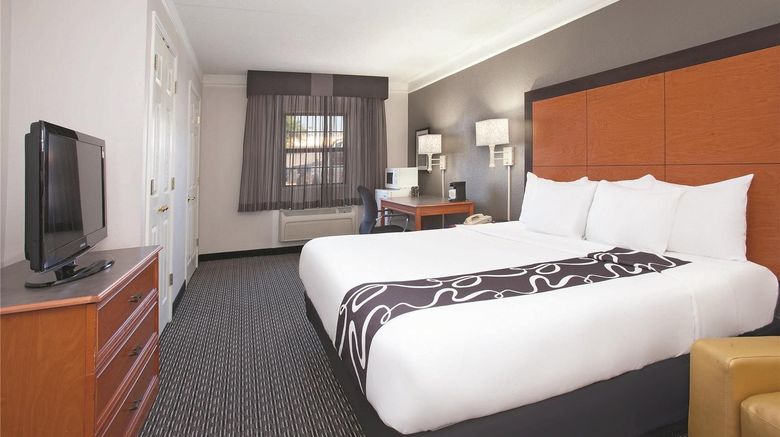 <b>La Quinta Inn Salt Lake City Midvale Room</b>. Images powered by <a href="https://iceportal.shijigroup.com/" title="IcePortal" target="_blank">IcePortal</a>.
