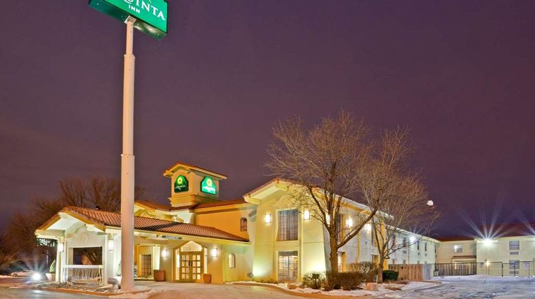 <b>La Quinta Inn Omaha West Exterior</b>. Images powered by <a href="https://iceportal.shijigroup.com/" title="IcePortal" target="_blank">IcePortal</a>.