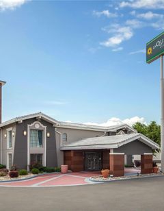 La Quinta Inn Omaha West