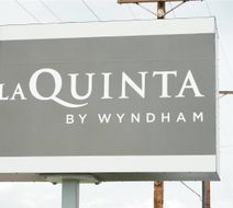 La Quinta Inn Albuquerque Airport Exterior