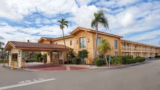 Baymont by Wyndham Fort Myers Central
