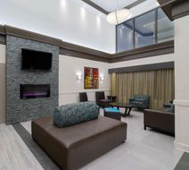 Wingate by Wyndham Memphis Lobby