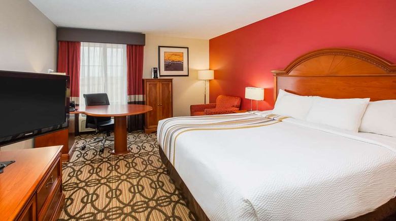 <b>La Quinta Inn & Suites North Platte Room</b>. Images powered by <a href="https://iceportal.shijigroup.com/" title="IcePortal" target="_blank">IcePortal</a>.