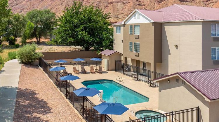 La Quinta Inn & Suites Moab Exterior