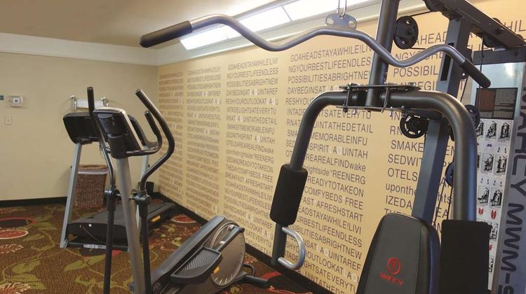 La Quinta Inn & Suites Seguin Health