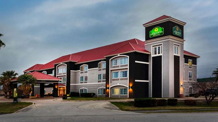 La Quinta Inn & Suites Seguin Exterior