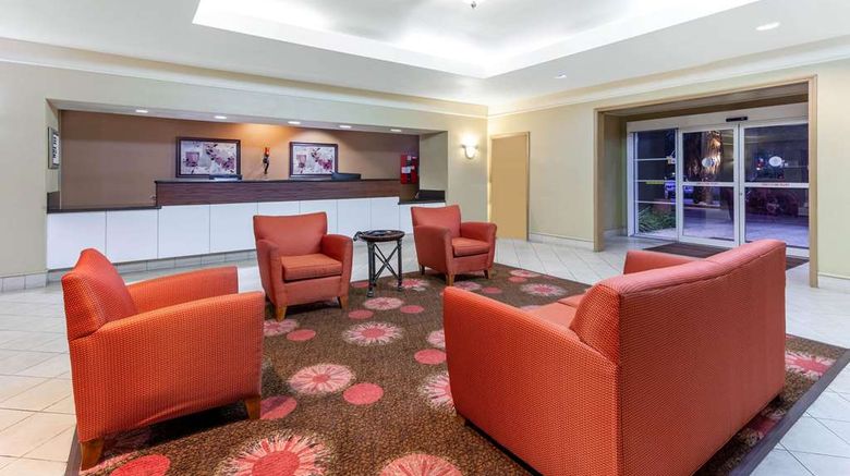 <b>La Quinta Inn & Suites Seguin Lobby</b>. Images powered by <a href="https://iceportal.shijigroup.com/" title="IcePortal" target="_blank">IcePortal</a>.