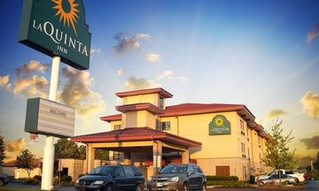 La Quinta Inn & Suites Springfield South