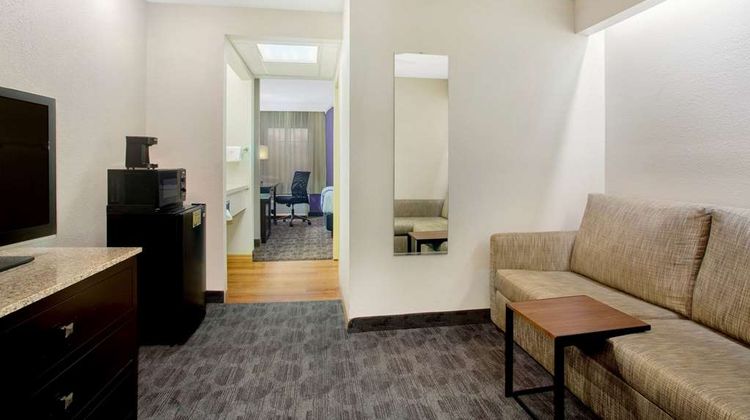 La Quinta Inn & Suites Springfield South Suite