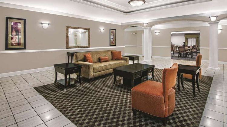 La Quinta Inn & Suites Stephenville Lobby