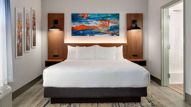 <b>La Quinta Inn & Suites Stephenville Suite</b>. Images powered by <a href="https://iceportal.shijigroup.com/" title="IcePortal" target="_blank">IcePortal</a>.