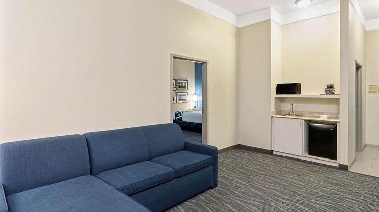 La Quinta Inn & Suites I-10 West Suite