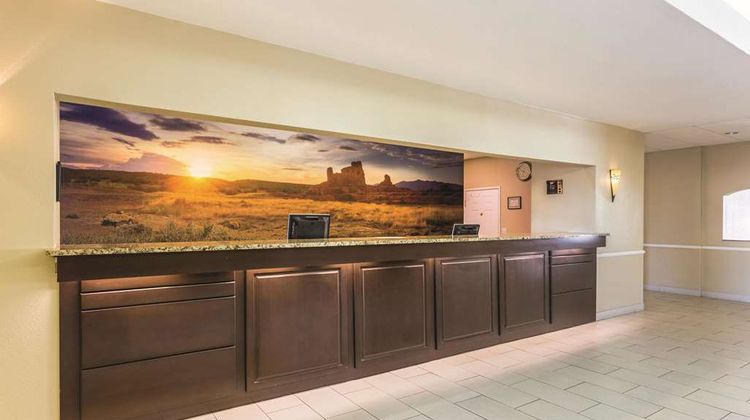 La Quinta Inn & Suites Deming Lobby