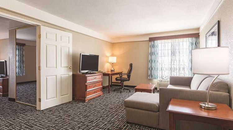 La Quinta Inn & Suites Deming Suite