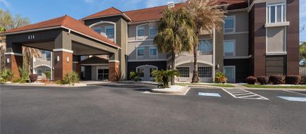La Quinta Inn & Suites Pooler Exterior