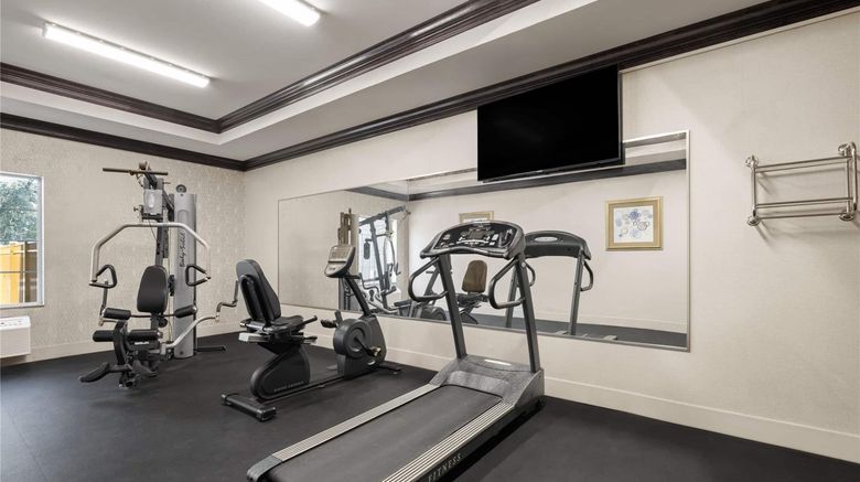 <b>La Quinta Inn & Suites Pooler Health</b>. Images powered by <a href="https://iceportal.shijigroup.com/" title="IcePortal" target="_blank">IcePortal</a>.