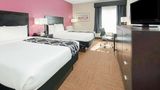 <b>La Quinta Inn & Suites Winnie Room</b>. Images powered by <a href="https://iceportal.shijigroup.com/" title="IcePortal" target="_blank">IcePortal</a>.