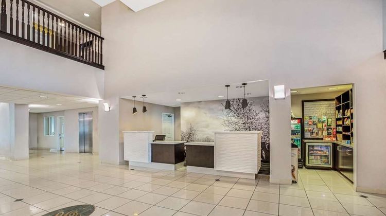 La Quinta Inn & Suites Modesto Salida Lobby
