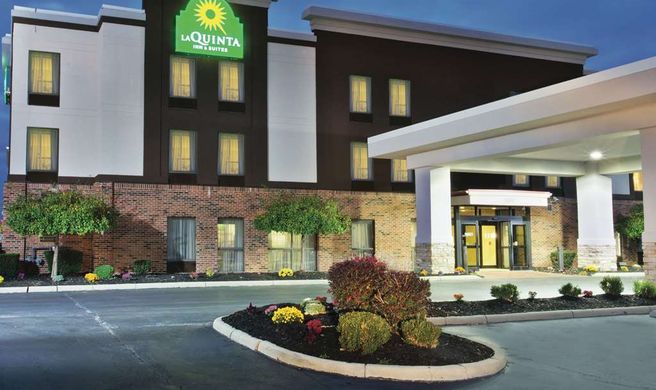 La Quinta Inn Grove City Exterior