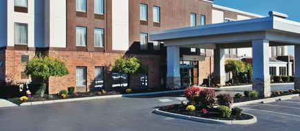 La Quinta Inn Grove City Exterior