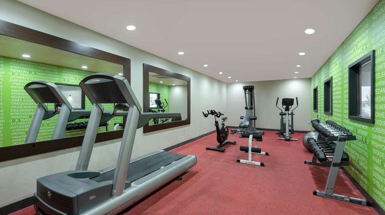 <b>La Quinta Inn Grove City Health</b>. Images powered by <a href="https://iceportal.shijigroup.com/" title="IcePortal" target="_blank">IcePortal</a>.