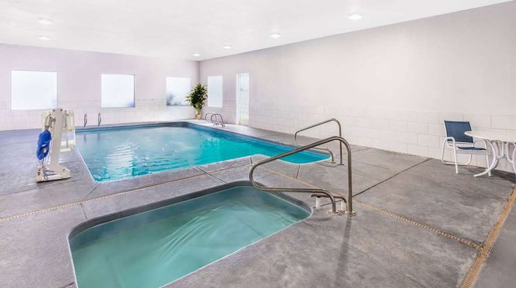 La Quinta Inn & Suites Roswell Pool