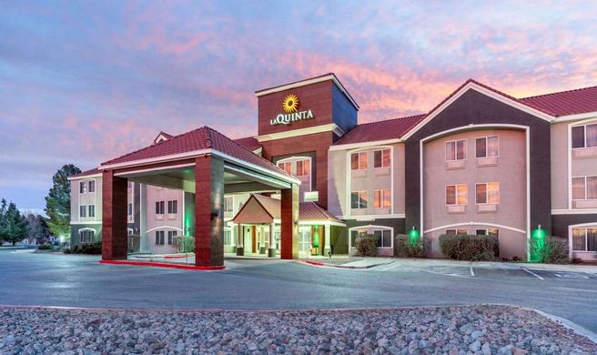 La Quinta Inn & Suites Roswell Exterior