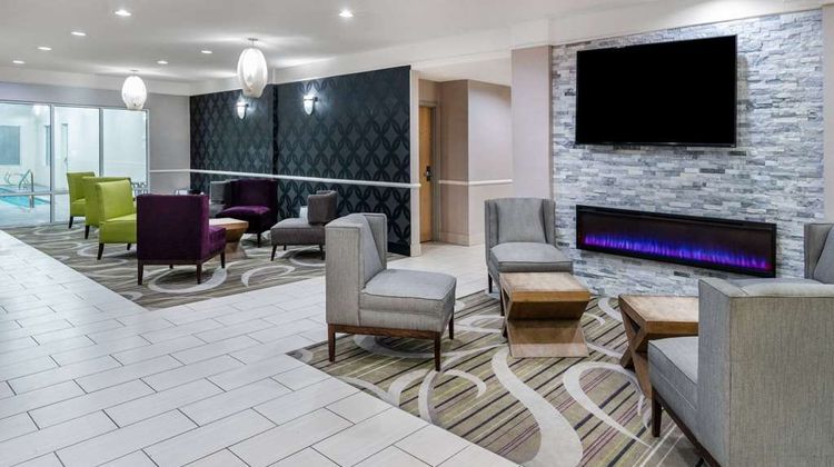 La Quinta Inn & Suites Roswell Lobby