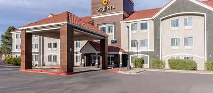 La Quinta Inn & Suites Roswell Exterior
