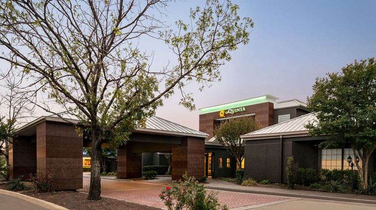 La Quinta Inn Austin Round Rock Exterior