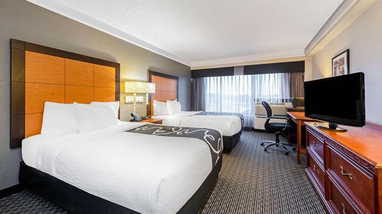 <b>La Quinta Inn New Orleans Airport Room</b>. Images powered by <a href="https://iceportal.shijigroup.com/" title="IcePortal" target="_blank">IcePortal</a>.