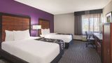 Howard Johnson by Wyndham Sacramento Downtown Suite