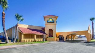 Days Inn by Wyndham Del Rio