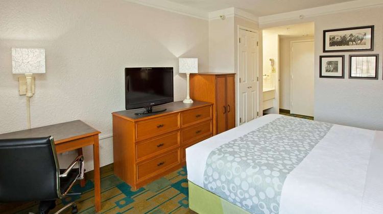 La Quinta Inn & Suites Nashville Arpt Room