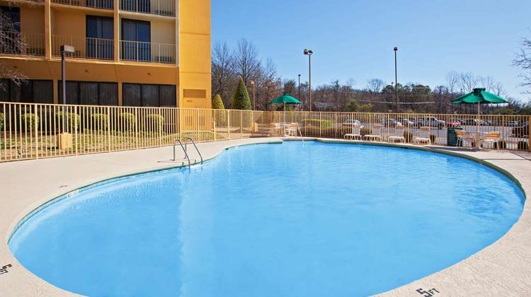 La Quinta Inn & Suites Nashville Arpt Pool