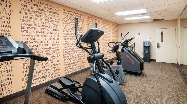 La Quinta Inn & Suites Nashville Arpt Health