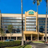 La Quinta Inn & Suites Buena Park