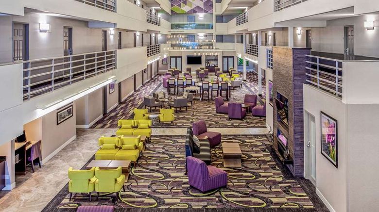 <b>La Quinta Inn Lubbock West/Medical Ctr Lobby</b>. Images powered by <a href="https://iceportal.shijigroup.com/" title="IcePortal" target="_blank">IcePortal</a>.