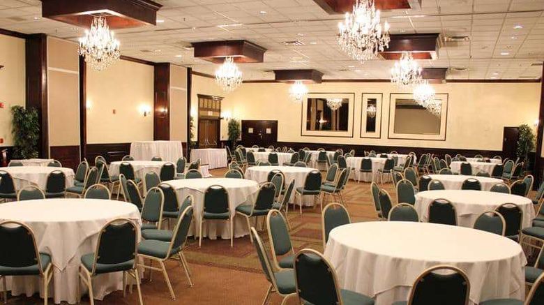 <b>La Quinta Inn & Suites Coral Springs Meeting</b>. Images powered by <a href="https://iceportal.shijigroup.com/" title="IcePortal" target="_blank">IcePortal</a>.