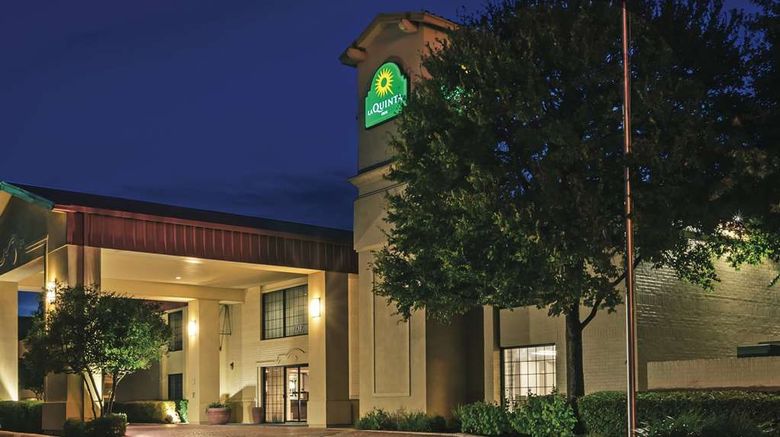 La Quinta Inn San Marcos Exterior. Images powered by <a href="https://iceportal.shijigroup.com" target="_blank" rel="noopener">Ice Portal</a>.