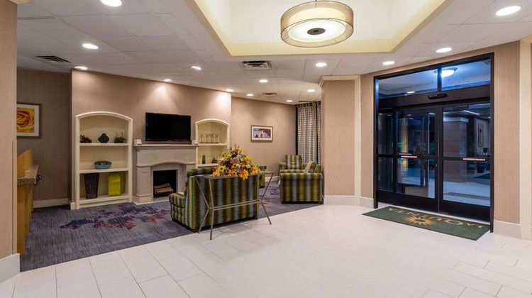 La Quinta Inn Kingsport Tri-Cities Arpt Lobby