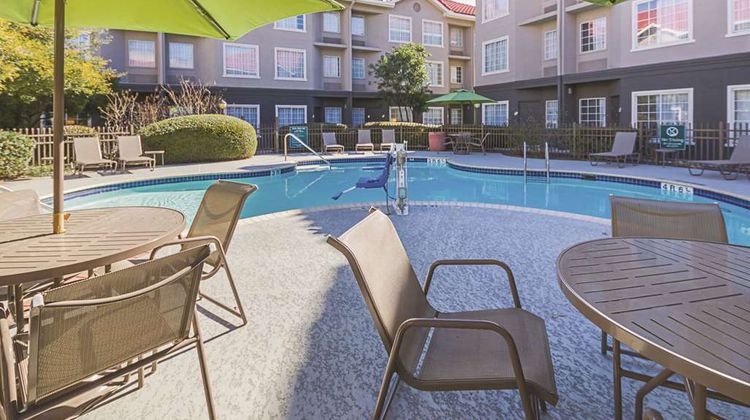La Quinta Inn-Suites Austin Mopac North Pool