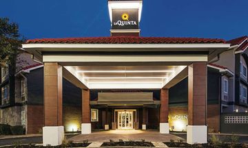 La Quinta Inn-Suites Austin Mopac North
