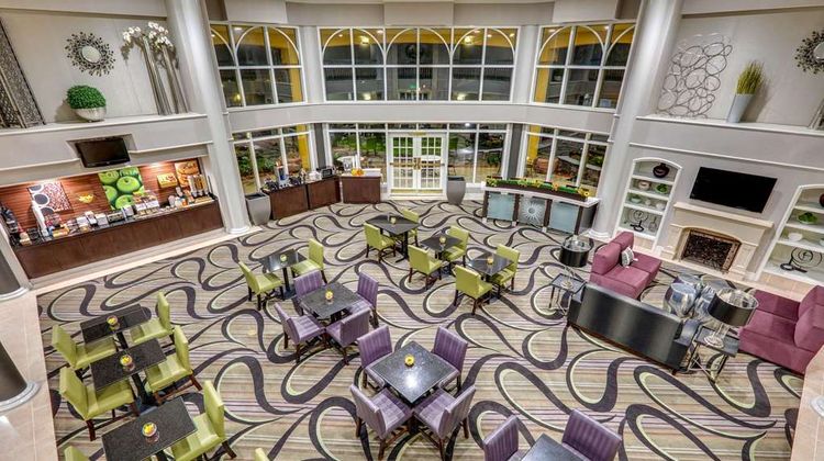 La Quinta Inn & Suites Dallas Addison Lobby