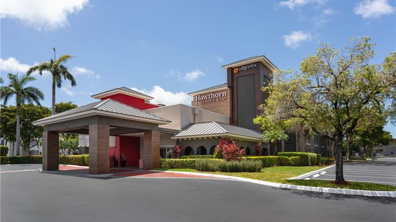 La Quinta Inn Cypress Creek Exterior. Images powered by <a href="https://iceportal.shijigroup.com" target="_blank" rel="noopener">Ice Portal</a>.