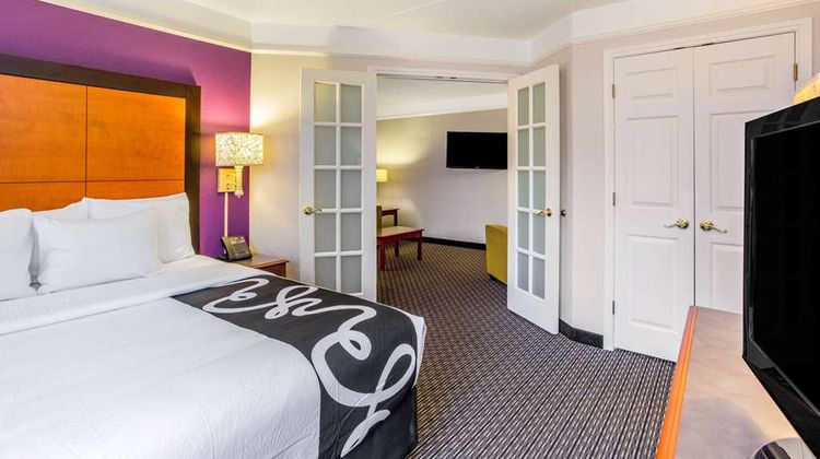 La Quinta Inn & Stes Raleigh Durham Arpt Suite